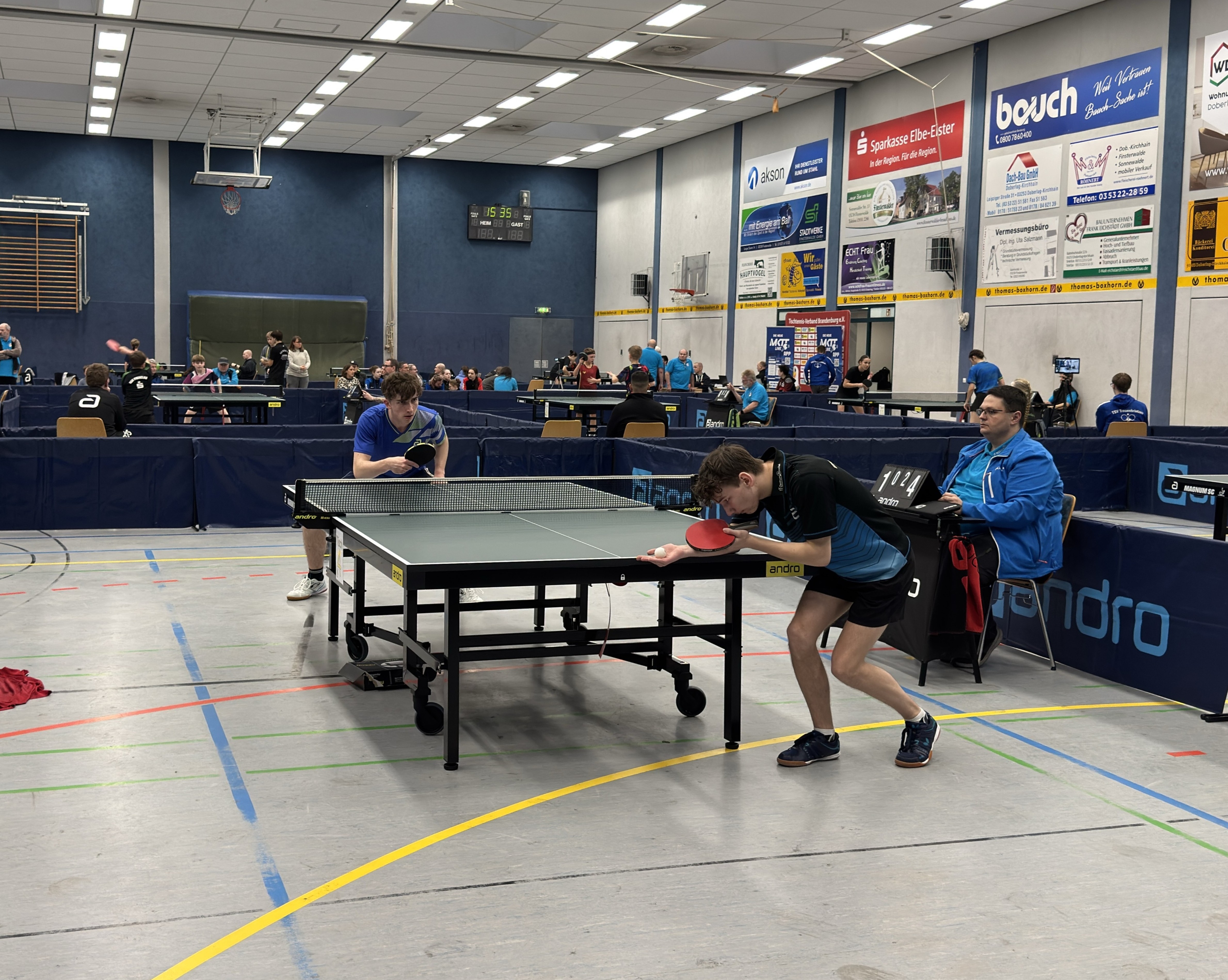 Tim im Achtenfinale gegen Arne Munck