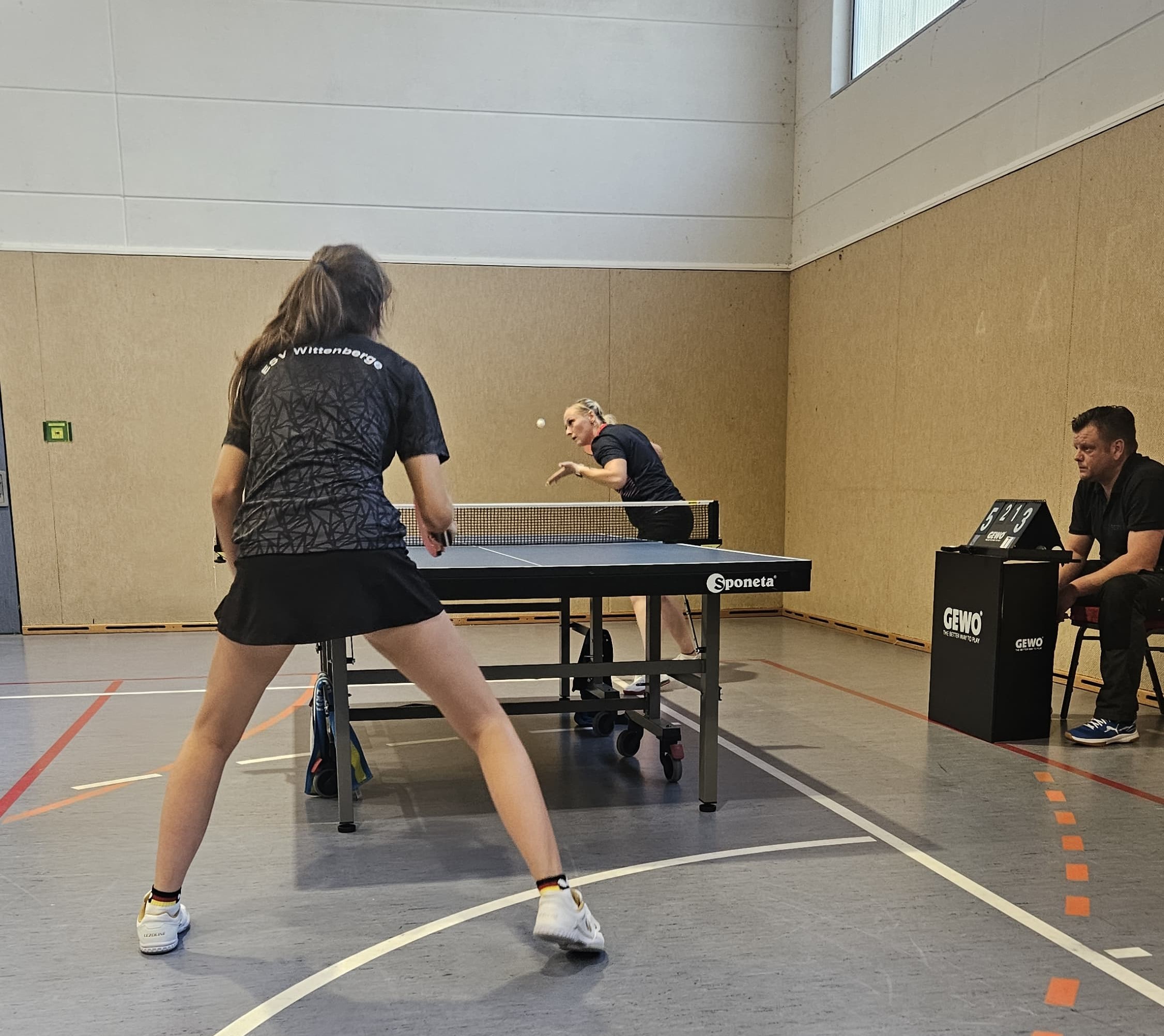 Jenny gegen ihre Wittenberger Konkurentin Vanessa Gerloff